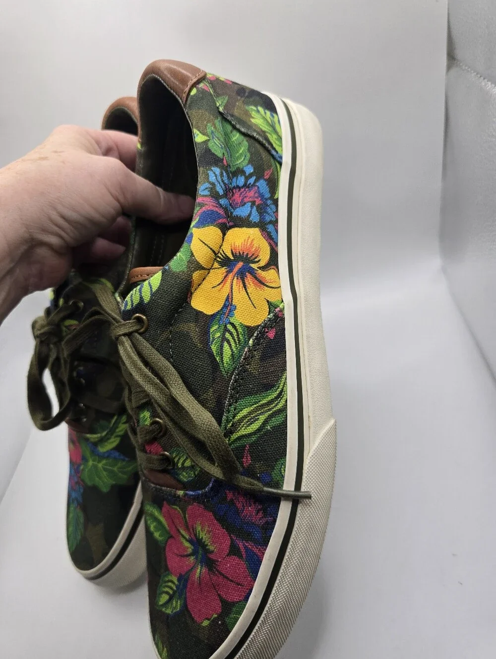 Polo Ralph Lauren Green Tropical Floral Camo Deck Sneakers. Mens 10 D